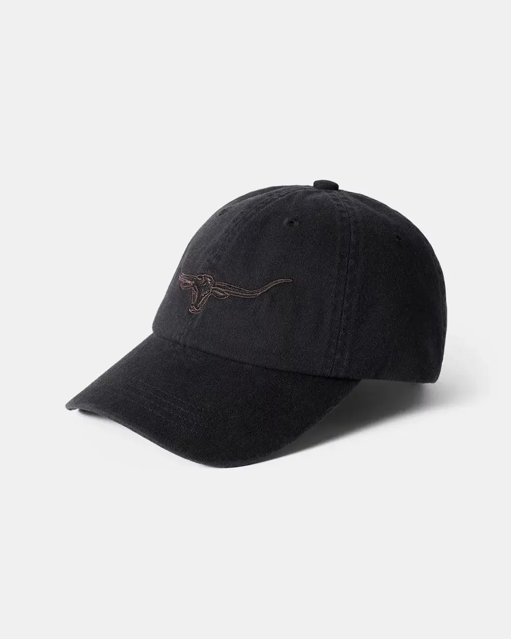 kontext | Extract clothing