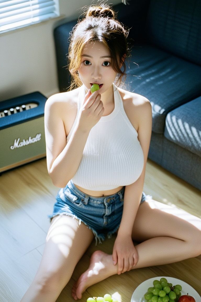 Mature Beauty Qwen