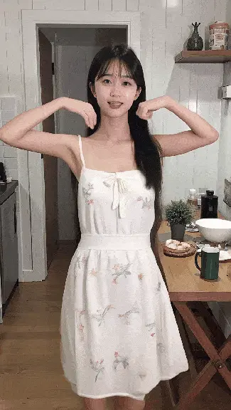 AI dancing images! Beautiful girl dancing = Ai Juxi = MimicMotion